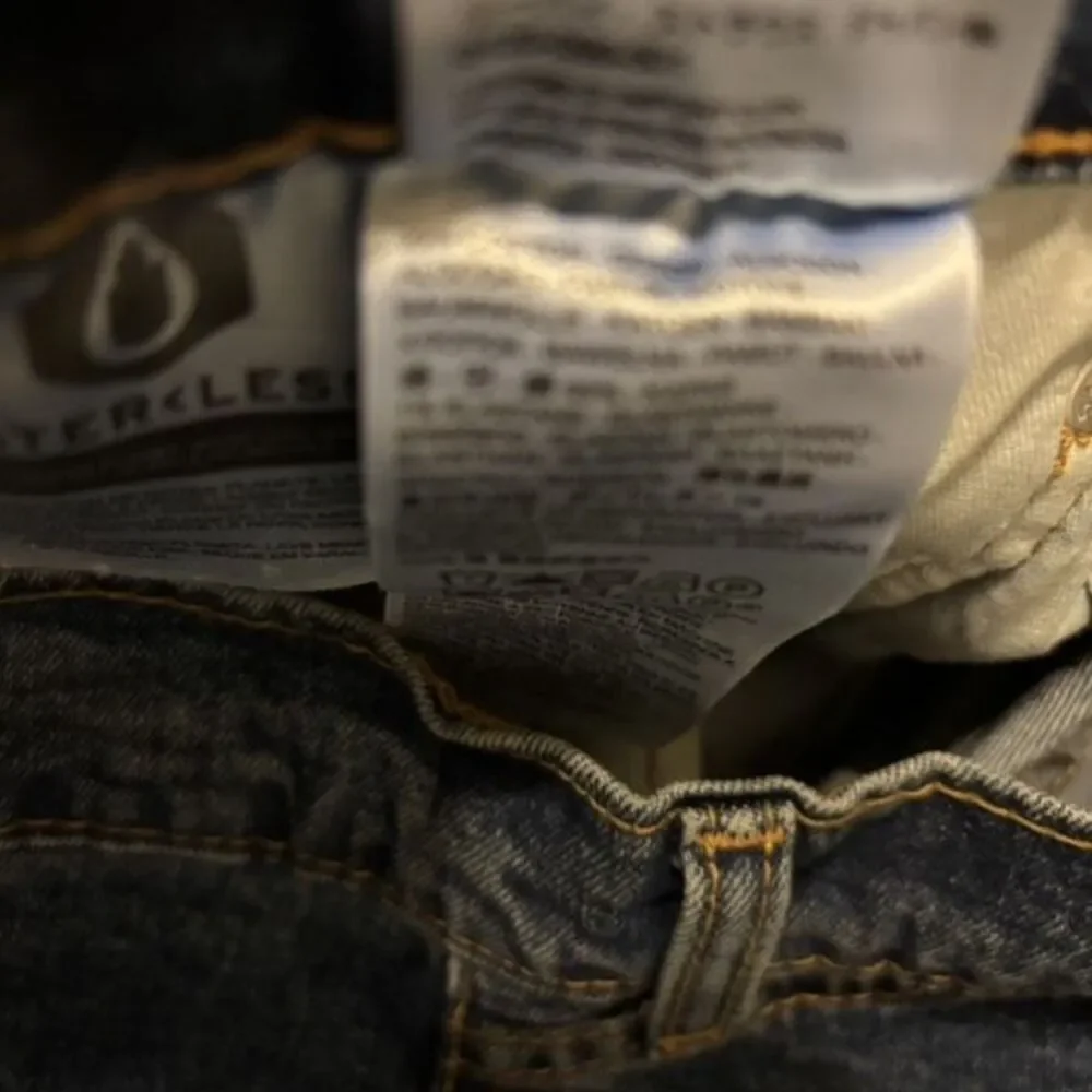 Levi’s 505 Regular Fit Size 38x29 Jeans